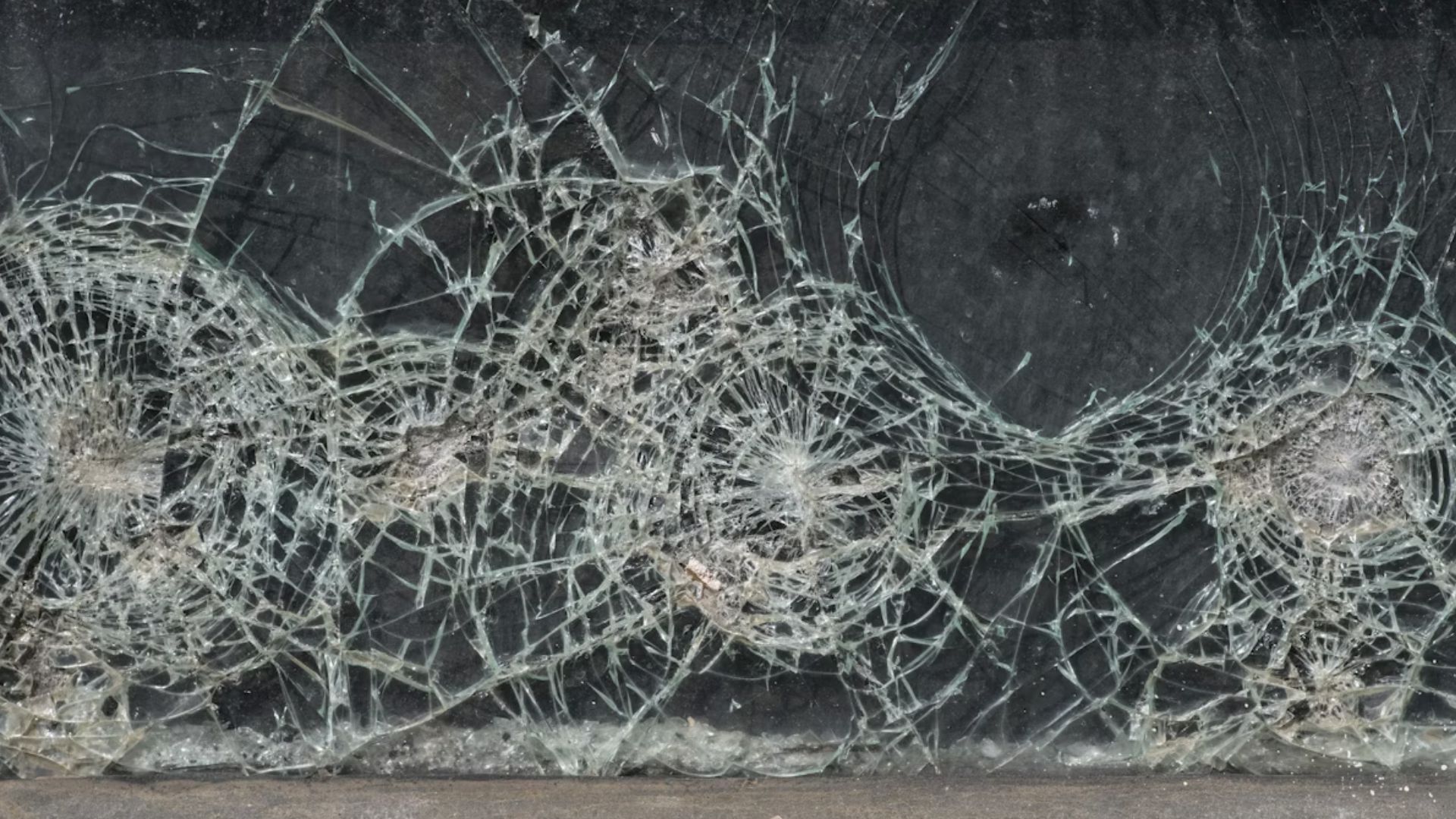 Popular Coral Springs Greek restaurant Hellenic suffers weekend vandalism with 10 windows smashed