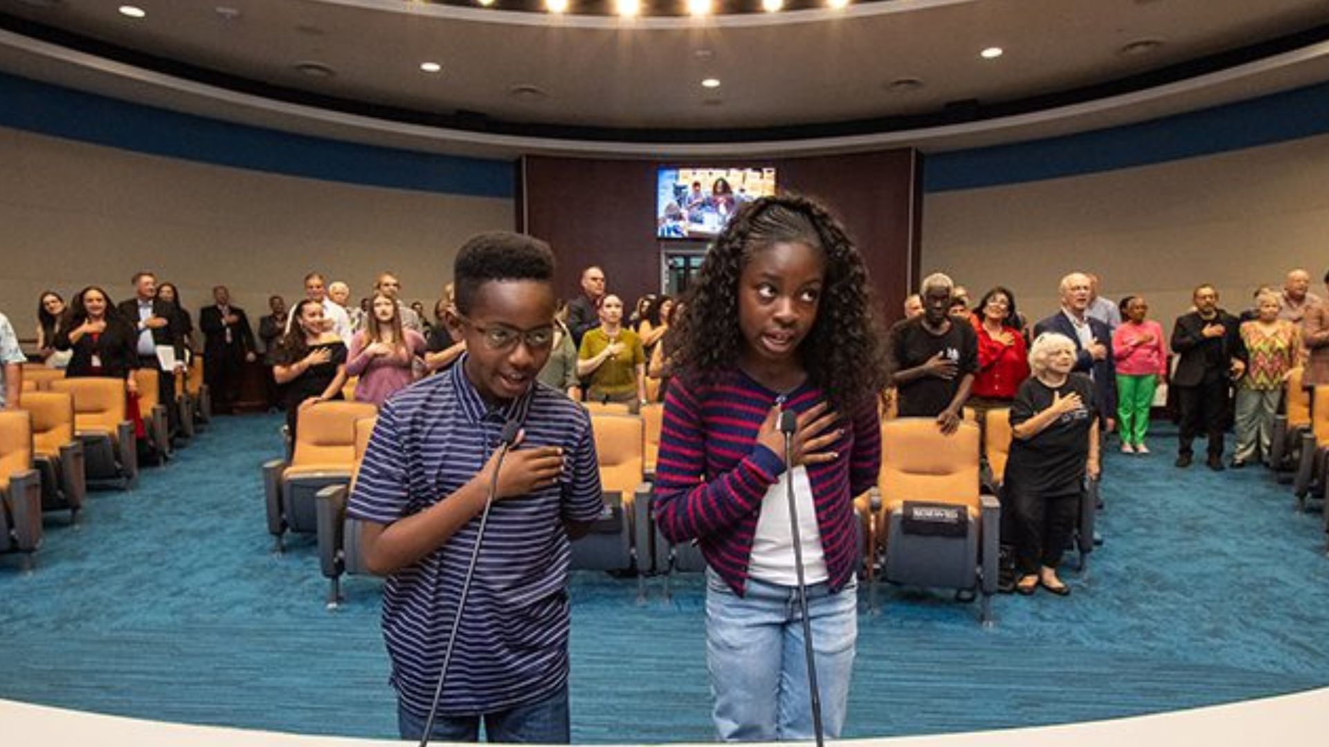Coral Springs invites local children to lead the Pledge of Allegiance at upcoming city commission meetings