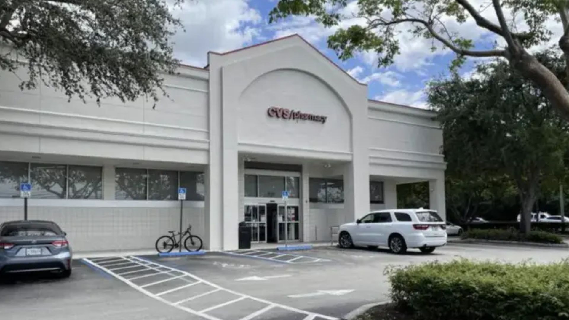 Former CVS pharmacy in Coral Springs could become automatic car wash
